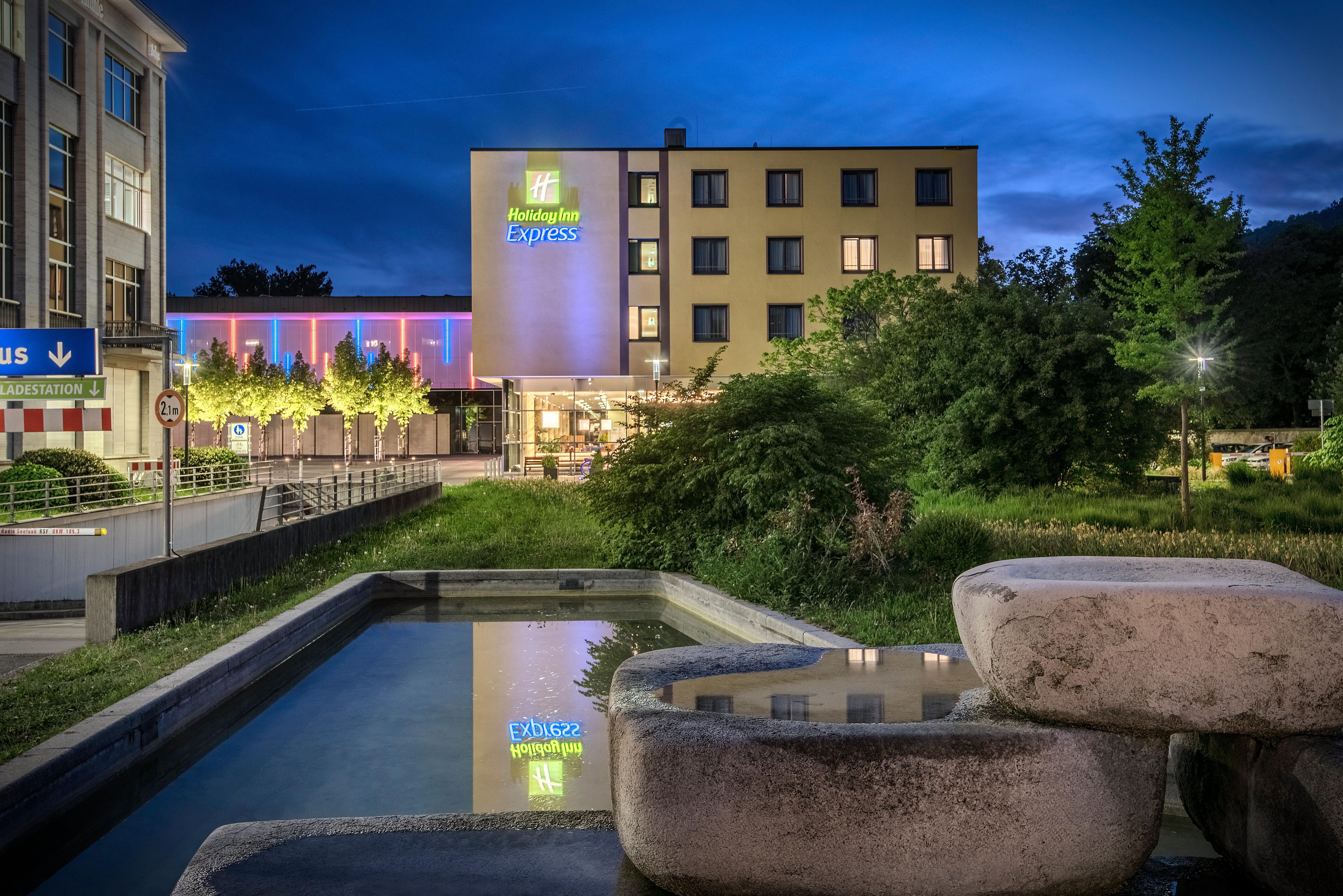 Holiday Inn Express Singen, An Ihg Hotel Exterior photo